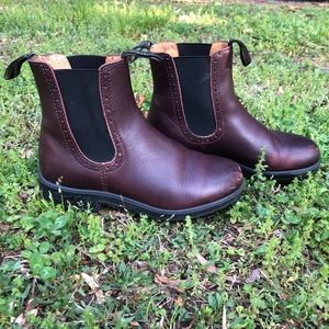 Burgundy Blundstones